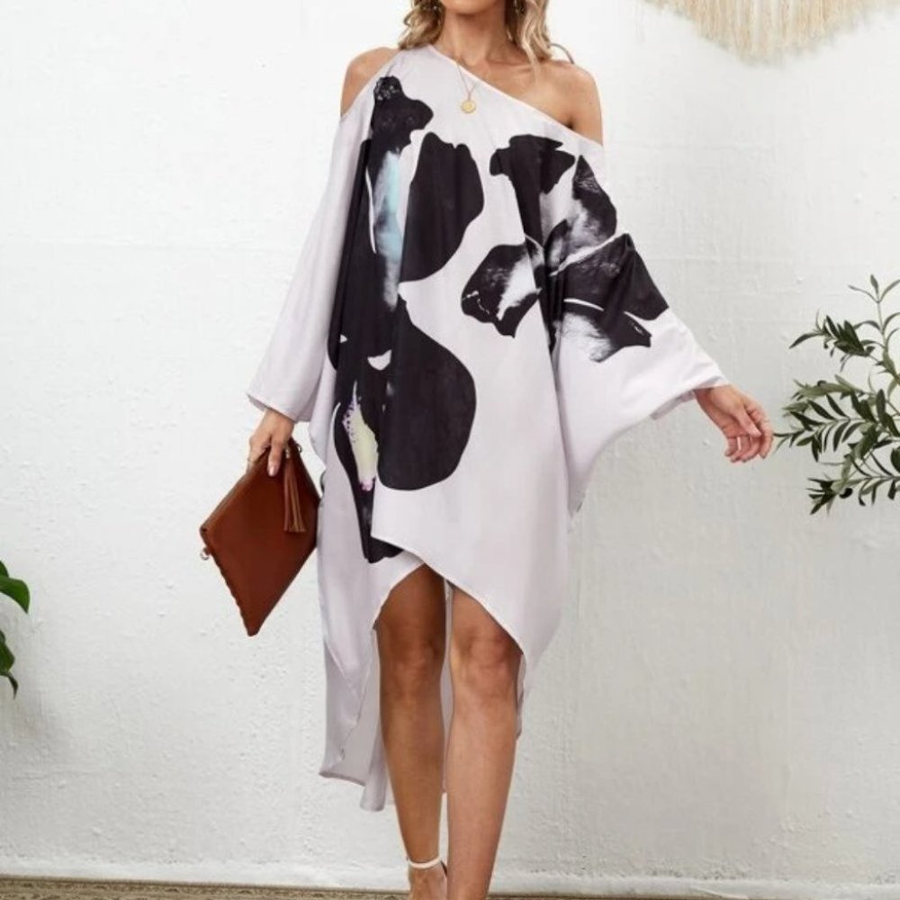 Cut Out Asymmetrical Hem Dress Floral - Picture 2 of 5